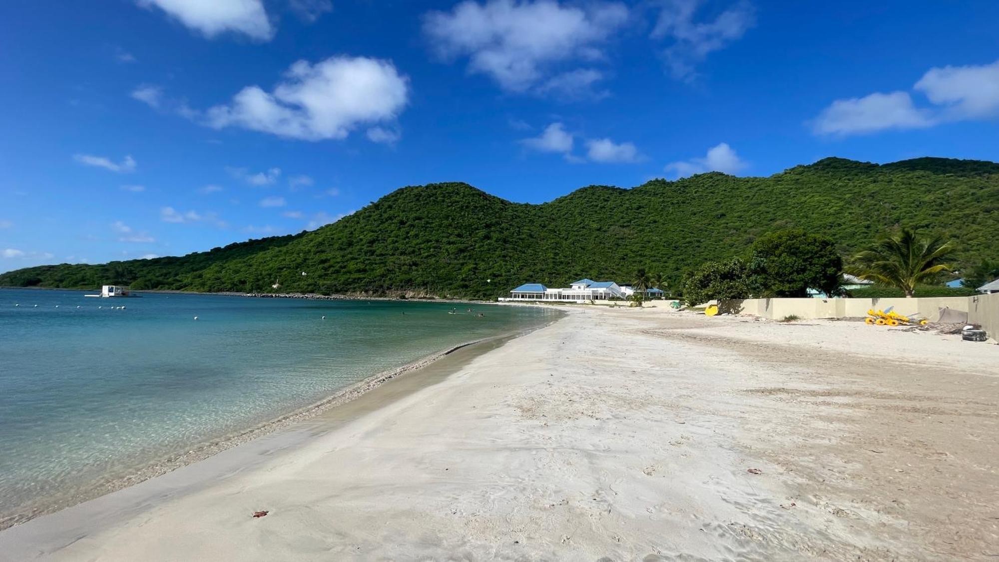 Island Escape, Marina Paradise & Beach Adventures Cul de Sac Exterior photo
