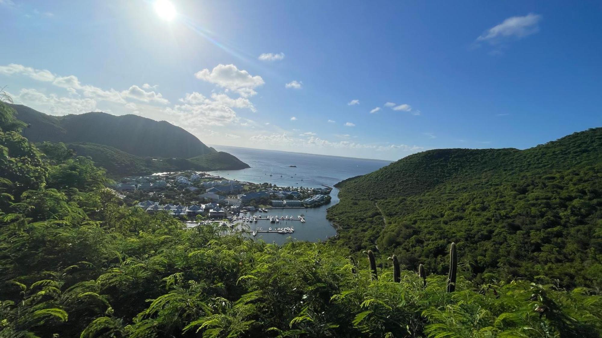 Island Escape, Marina Paradise & Beach Adventures Cul de Sac Exterior photo